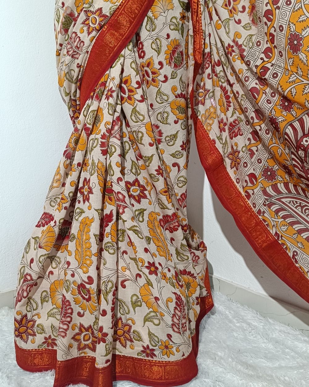 Hand Block Printed Cotton Kalamkari Saree with Blouse Piece Beige Colour 46 Inches Width