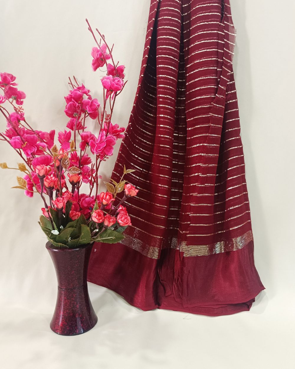 Pure Viscose Saree Without Blouse Maroon Colour