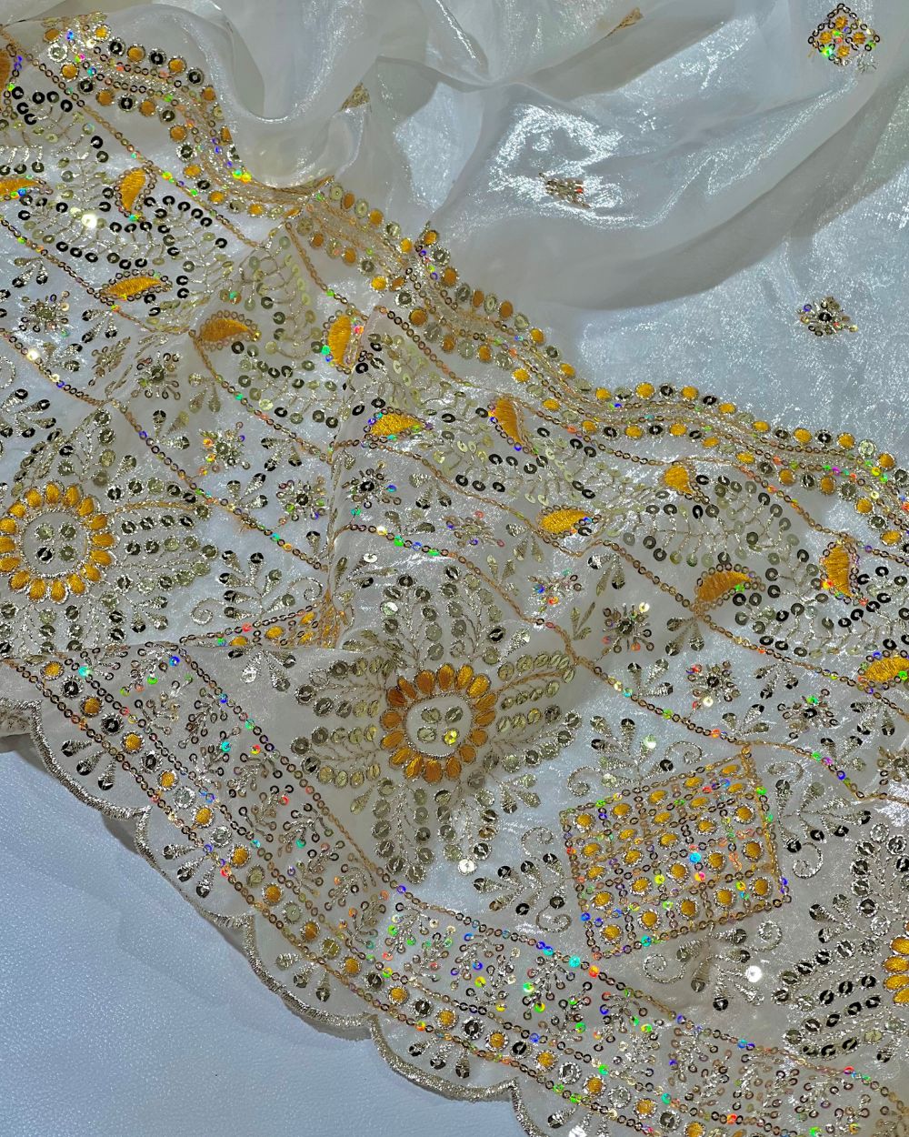 Space Silk Work with Border White Colour 42 Inches Width