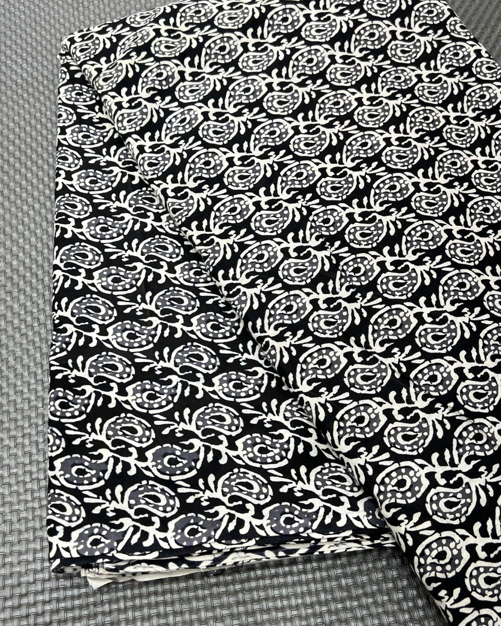 Printed Cotton Black Colour 44 Inches Width