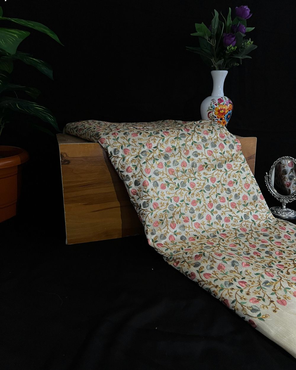 Mulberry Work Pearl White (Multicolor) 44 Inches Width
