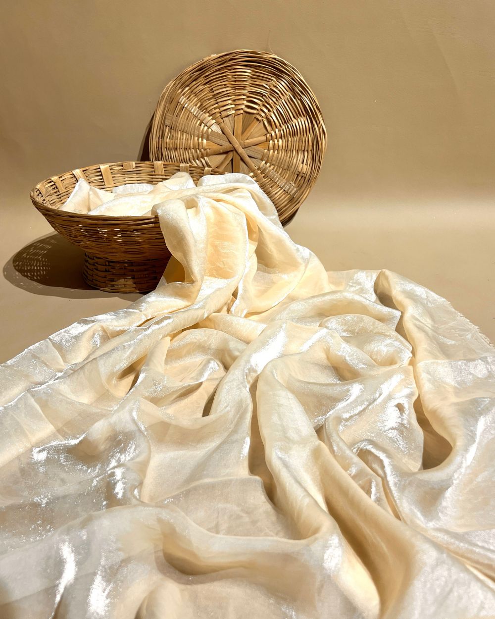 Plain Space Silk (Fendy Satin) Cream Colour 45 Inches Width