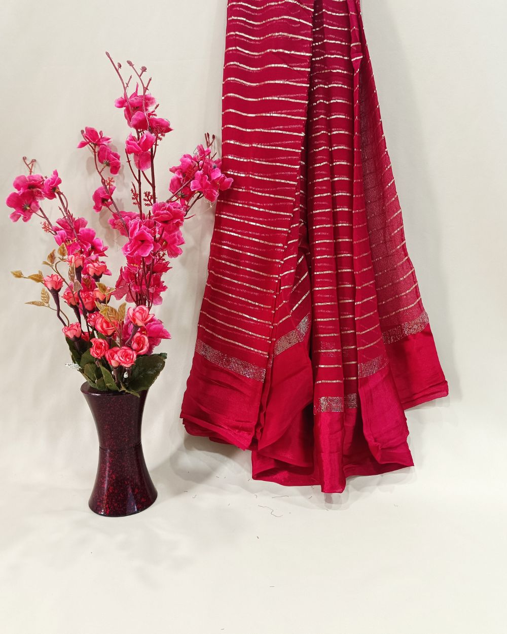 Pure Viscose Saree Without Blouse Red Colour