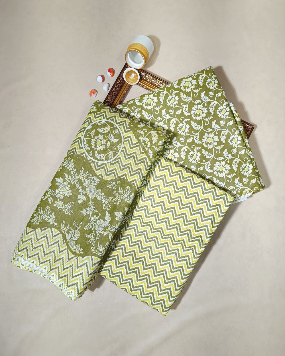 Printed Cotton Unstitched Top-Bottom Set with Dupatta Mehandi Green Colour 44 Inches Width