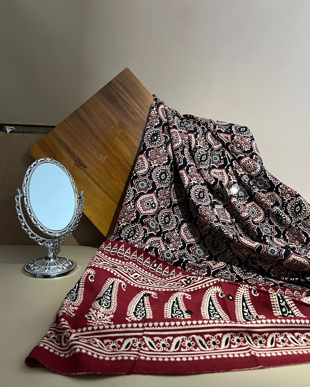 Cotton Abla Work With Border Black Colour 44 Inches Width
