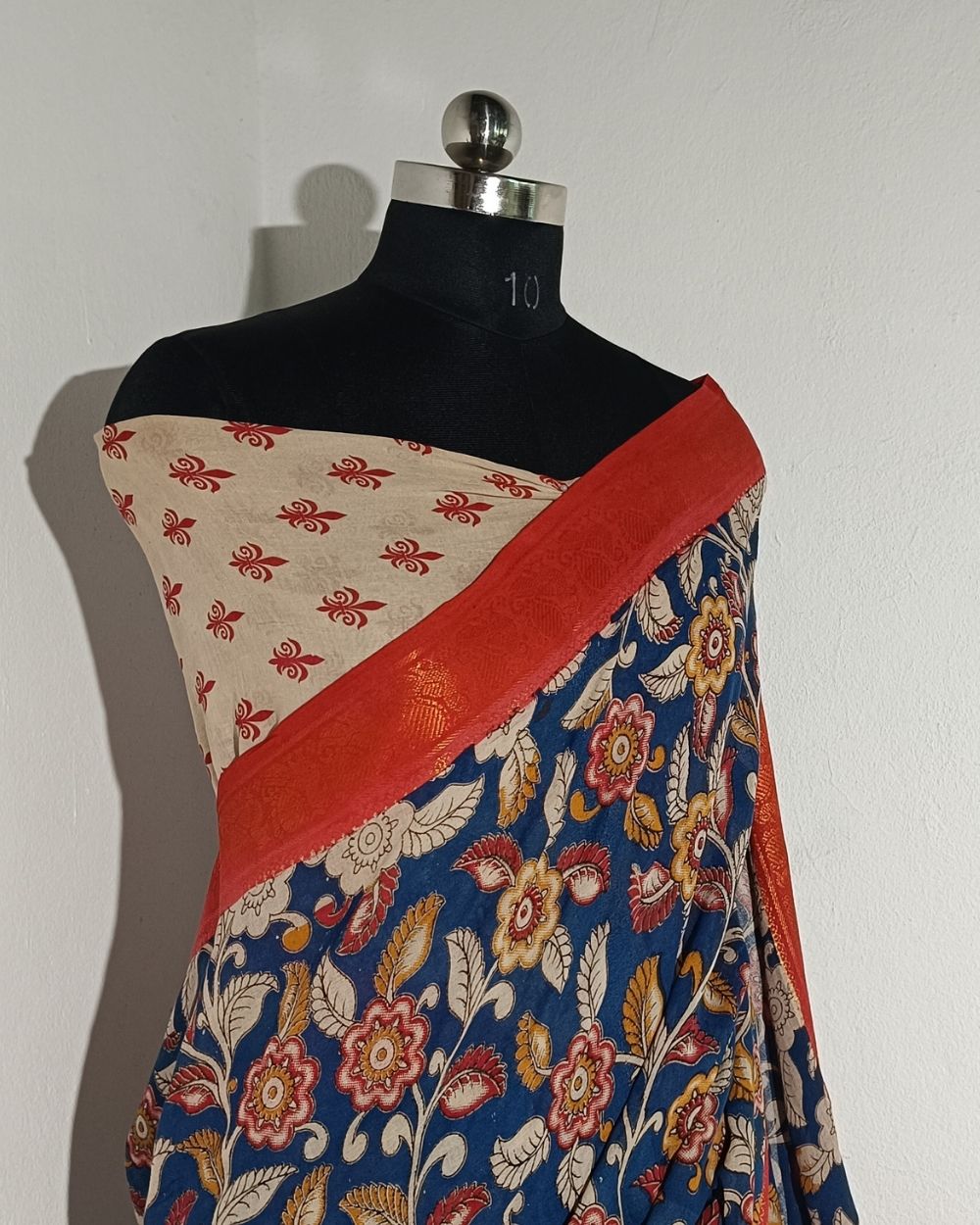 Hand Block Printed Cotton Kalamkari Saree with Blouse Piece Blue Colour 46 Inches Width
