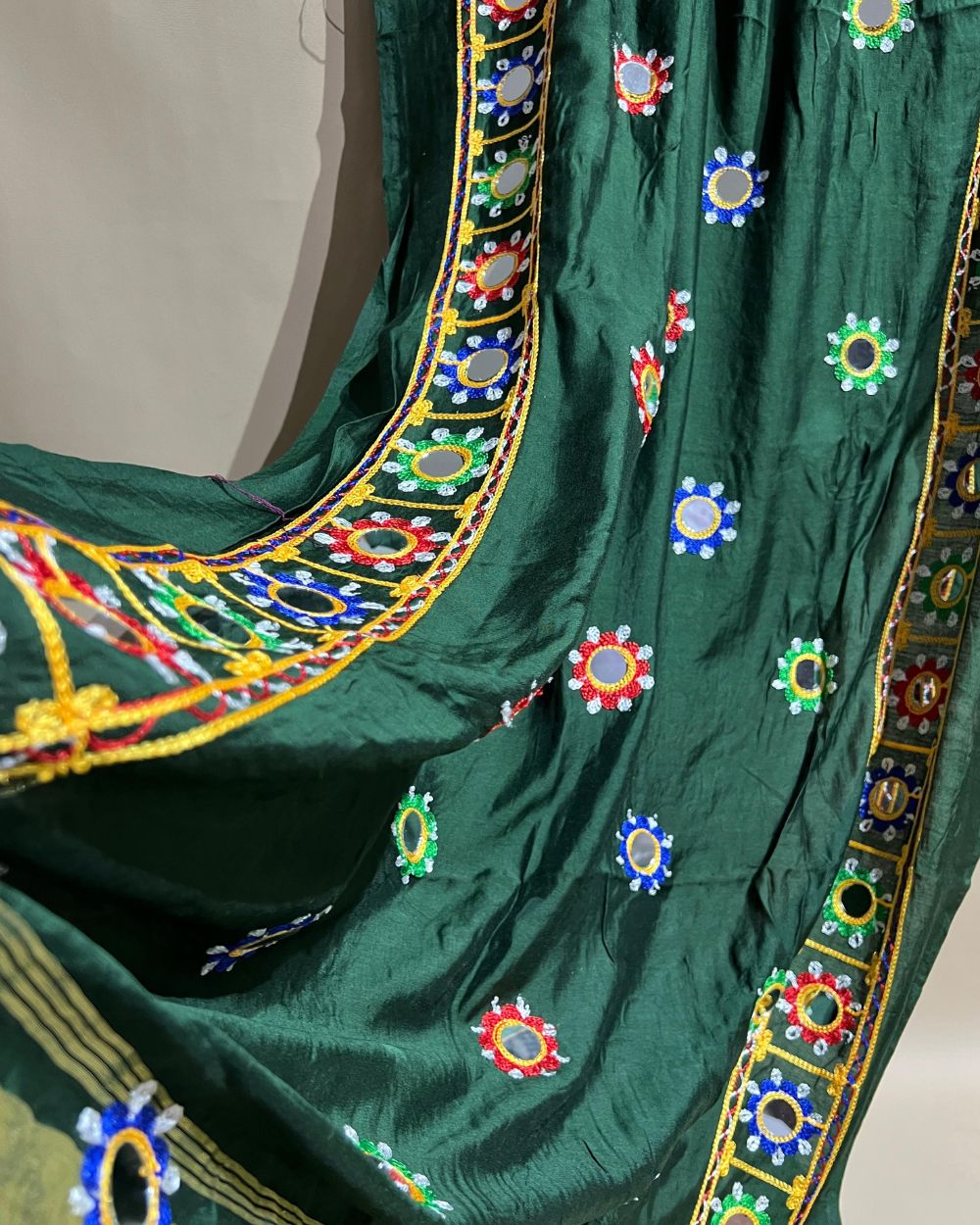 Abla Work Lagdi Patta Dupatta Art Silk Bottle Green Colour 42 Inches Width