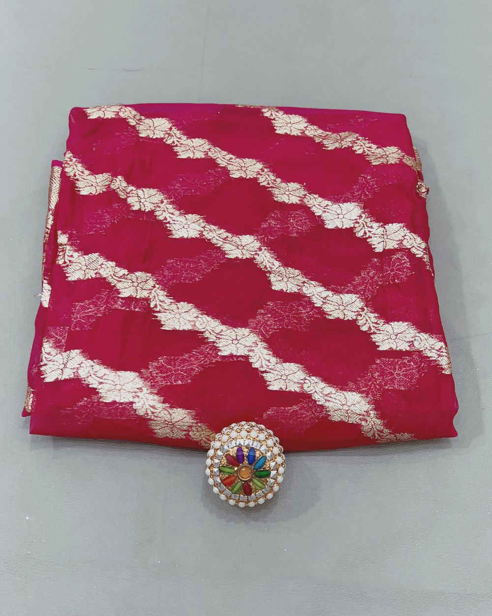 Pure Viscose Saree Without Blouse Rani Pink Colour