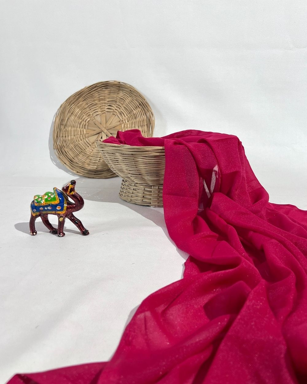 Plain Star Georgette Pink Colour 44 Inches Width