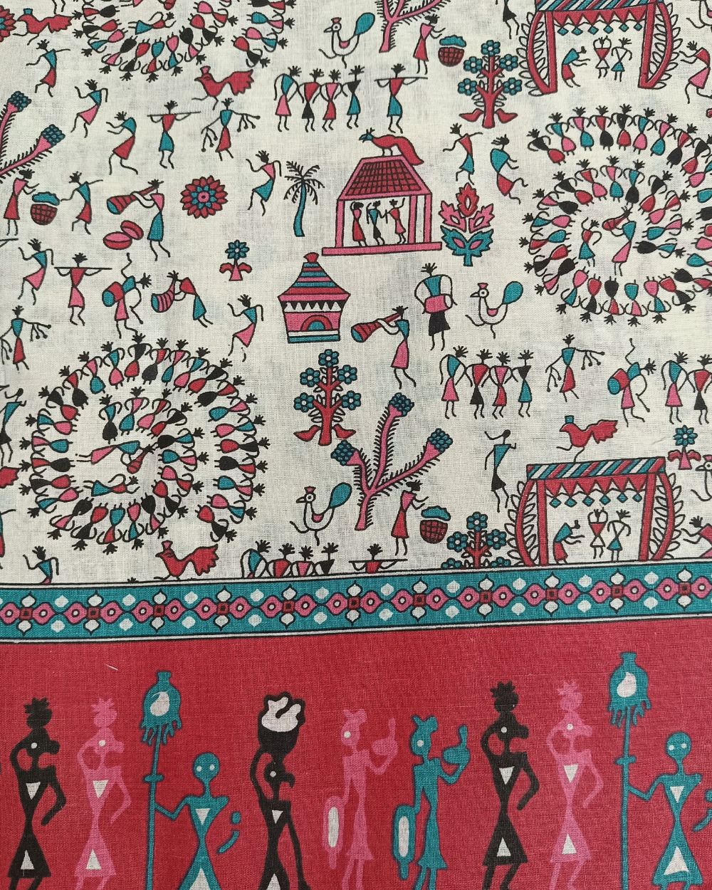 Cotton Warli Print White Colour 44 Inches Width