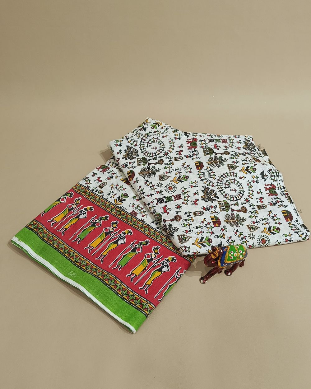 Cotton Warli Print White Colour 44 Inches Width