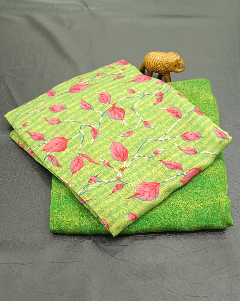 Printed Muslin Modal Unstitched Parrot Green Top (2.45 mtr) & Bottom (2.50 mtr) Set 42 Inches Width