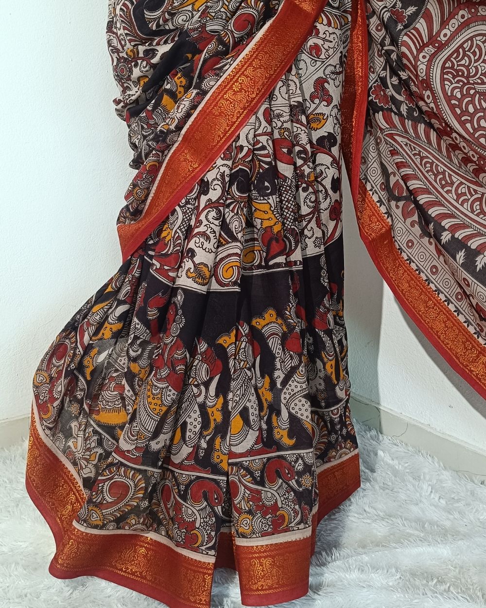Hand Block Printed Cotton Kalamkari Saree with Blouse Piece Ivory Colour 46 Inches Width