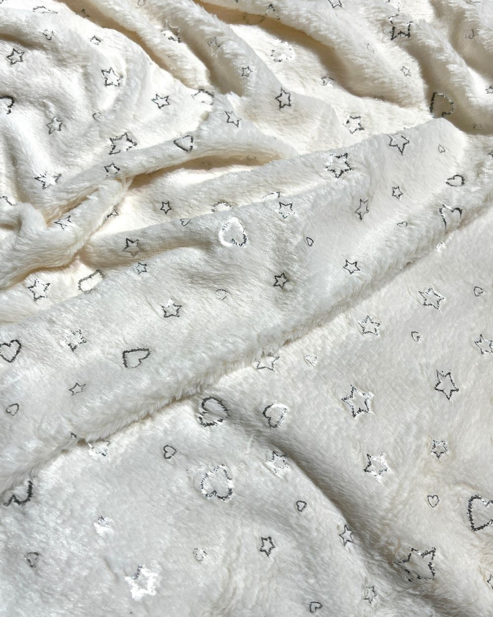 Imported Printed Foil Fur White Colour 60 Inches Width