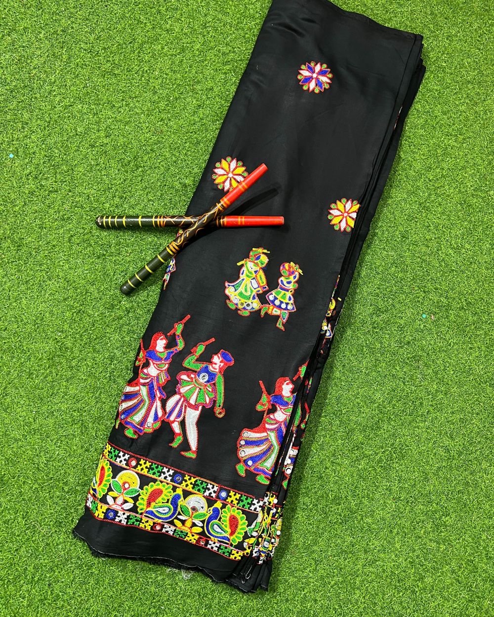 Rayon Gamthi(Rajasthani) Work Black (Multicolor) 45 Inches Width