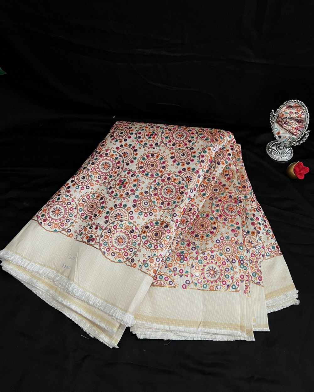 Mulberry Work Pearl White (Multicolor) 44 Inches Width