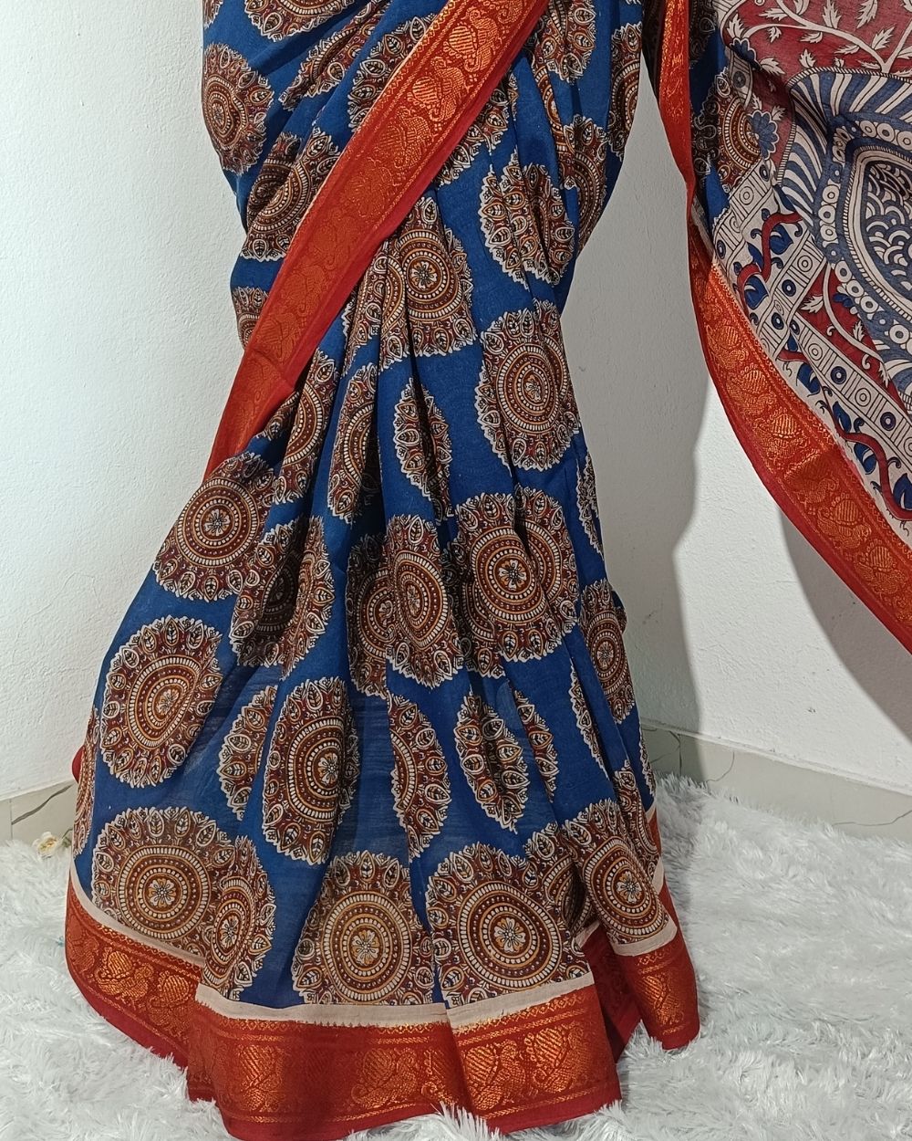 Hand Block Printed Cotton Kalamkari Saree with Blouse Piece Blue Colour 46 Inches Width