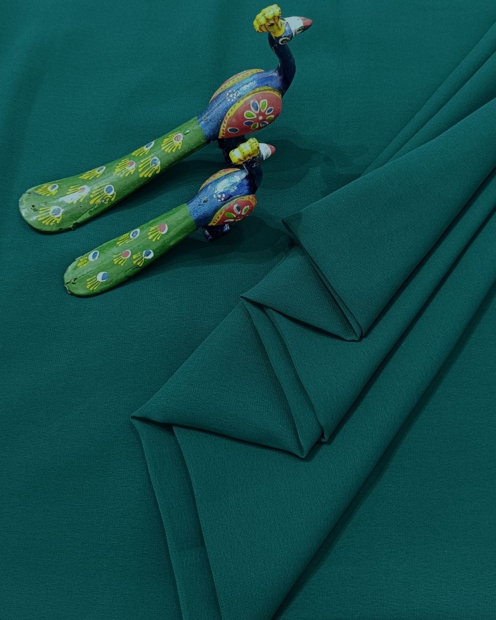 Plain Georgette Peacock Green Colour 44 Inches Width