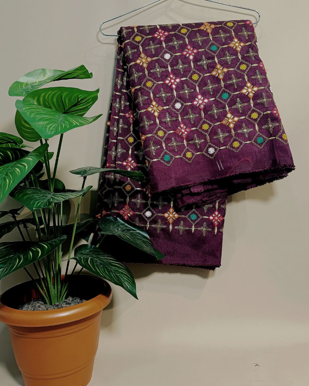 Mulberry Work Burgundy Colour 44 Inches Width