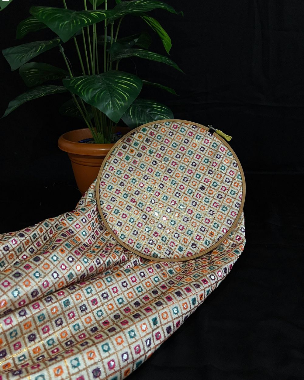Mulberry Work Pearl White (Multicolor) 44 Inches Width