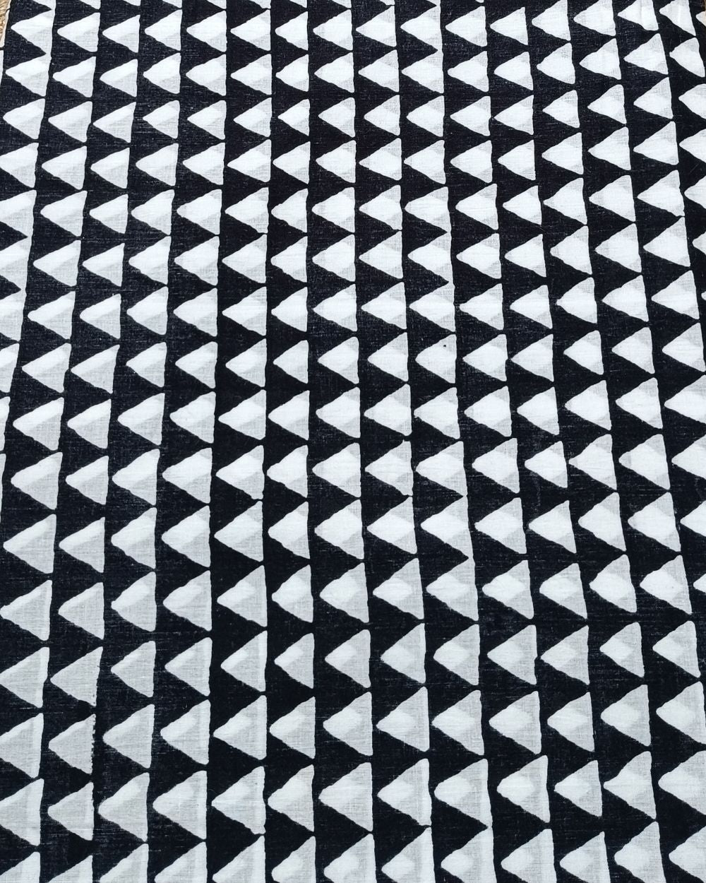 Hand Block Printed Cotton Jaipuri Black Colour 44 Inches Width