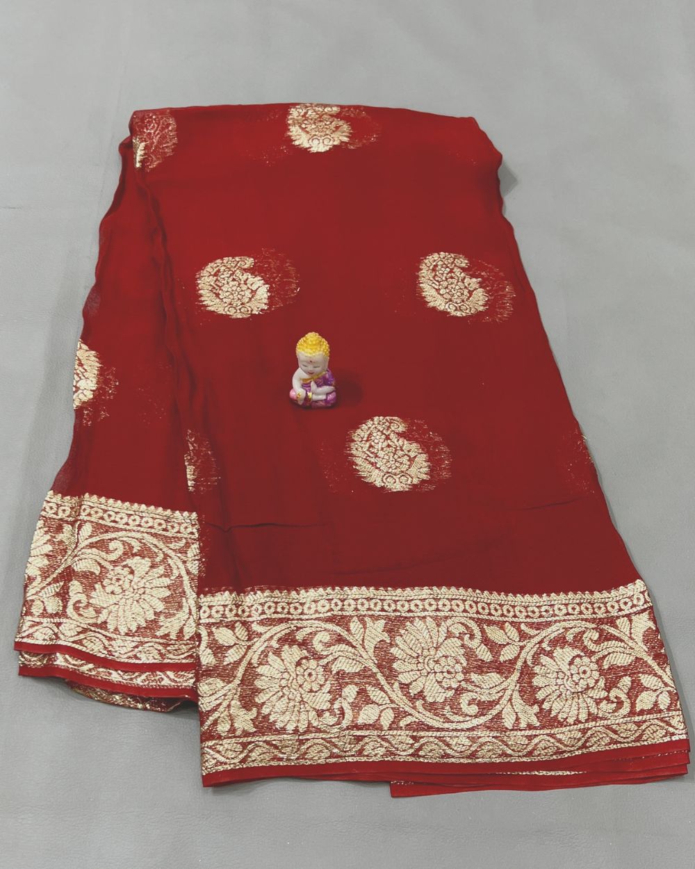 Pure Viscose Saree Without Blouse Chilli Red Colour