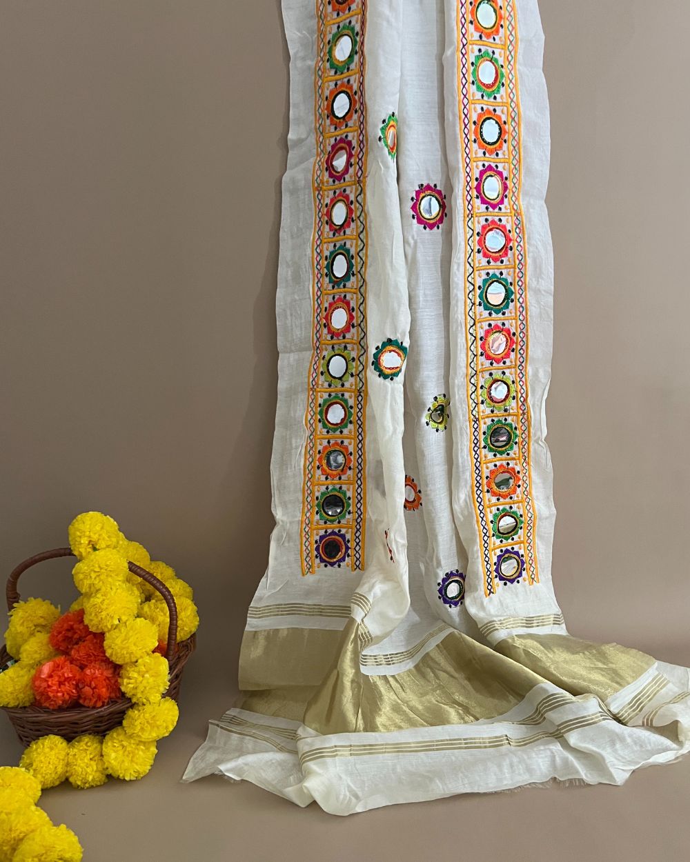 Abla Work Dupatta Cotton Silk White Colour 42 Inches Width