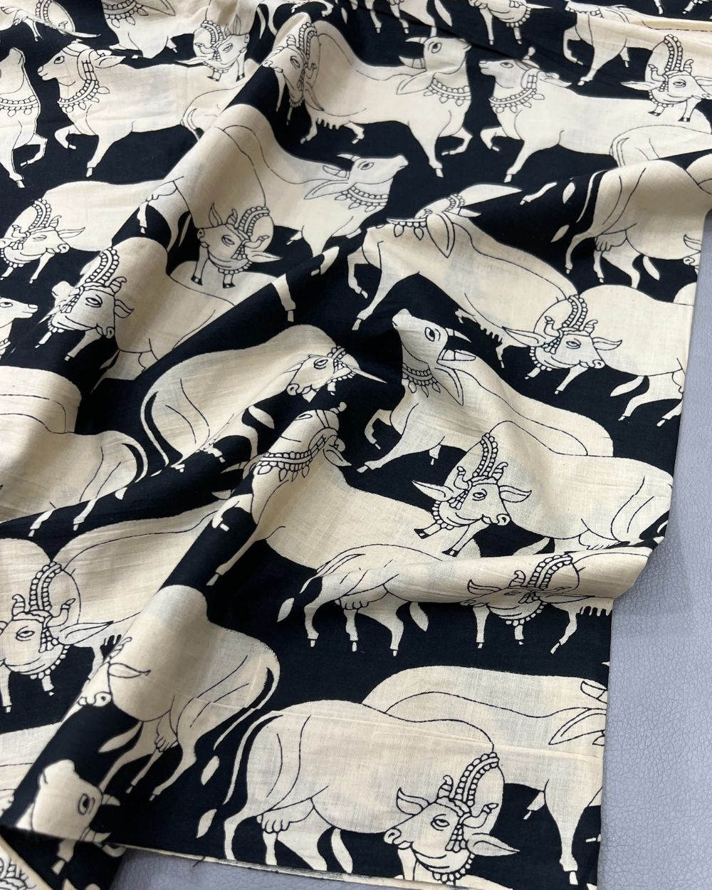 Printed Cotton Black Colour 42 Inches Width