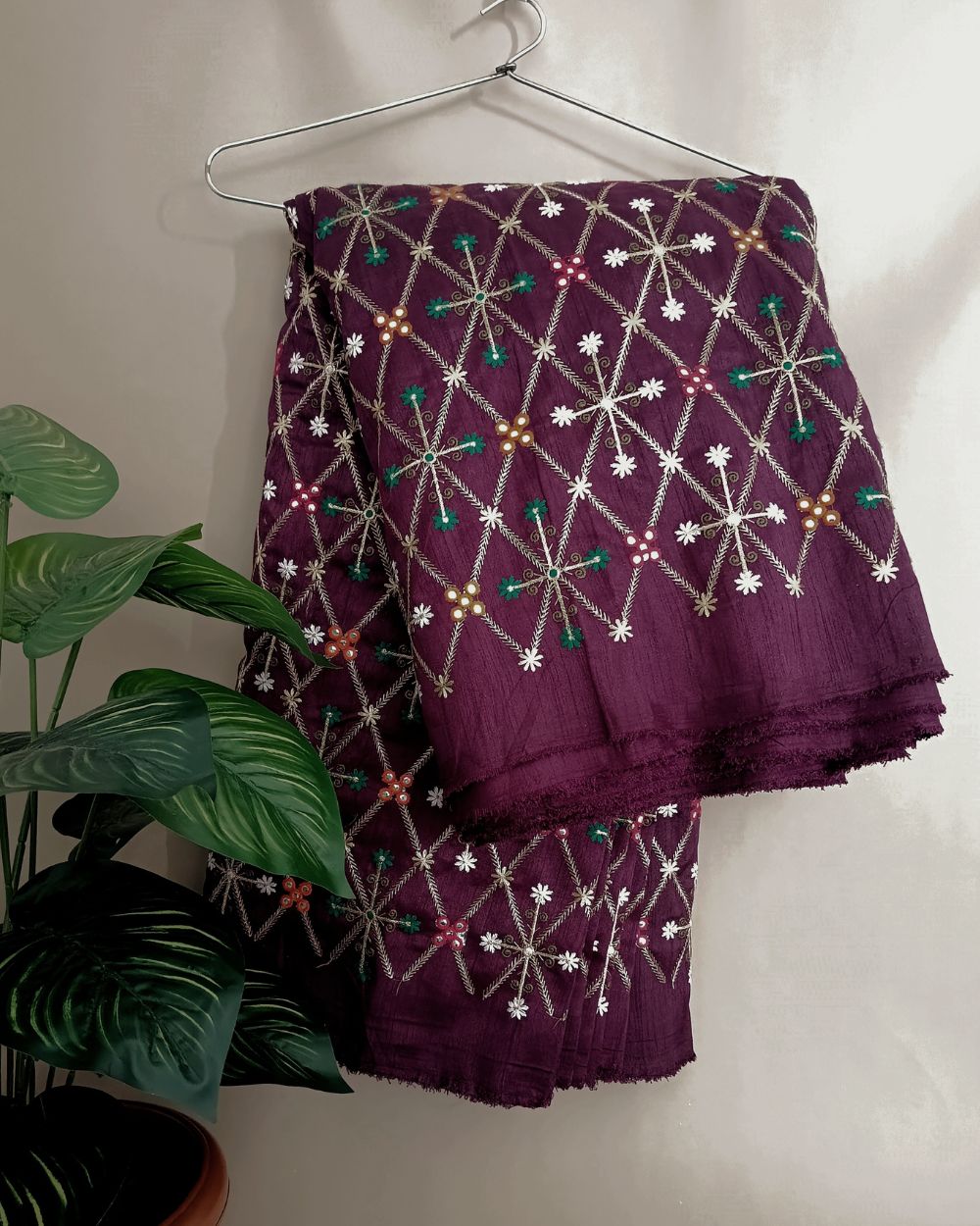 Mulberry Work Burgundy Colour 44 Inches Width