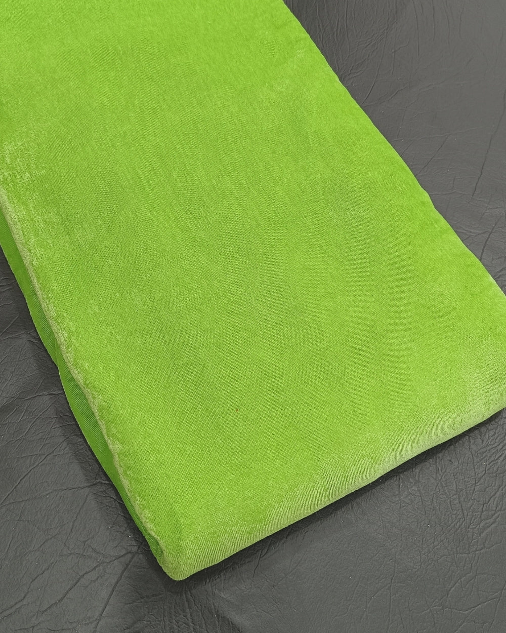 Plain Velvet Parrot Green Colour 60 Inches Width