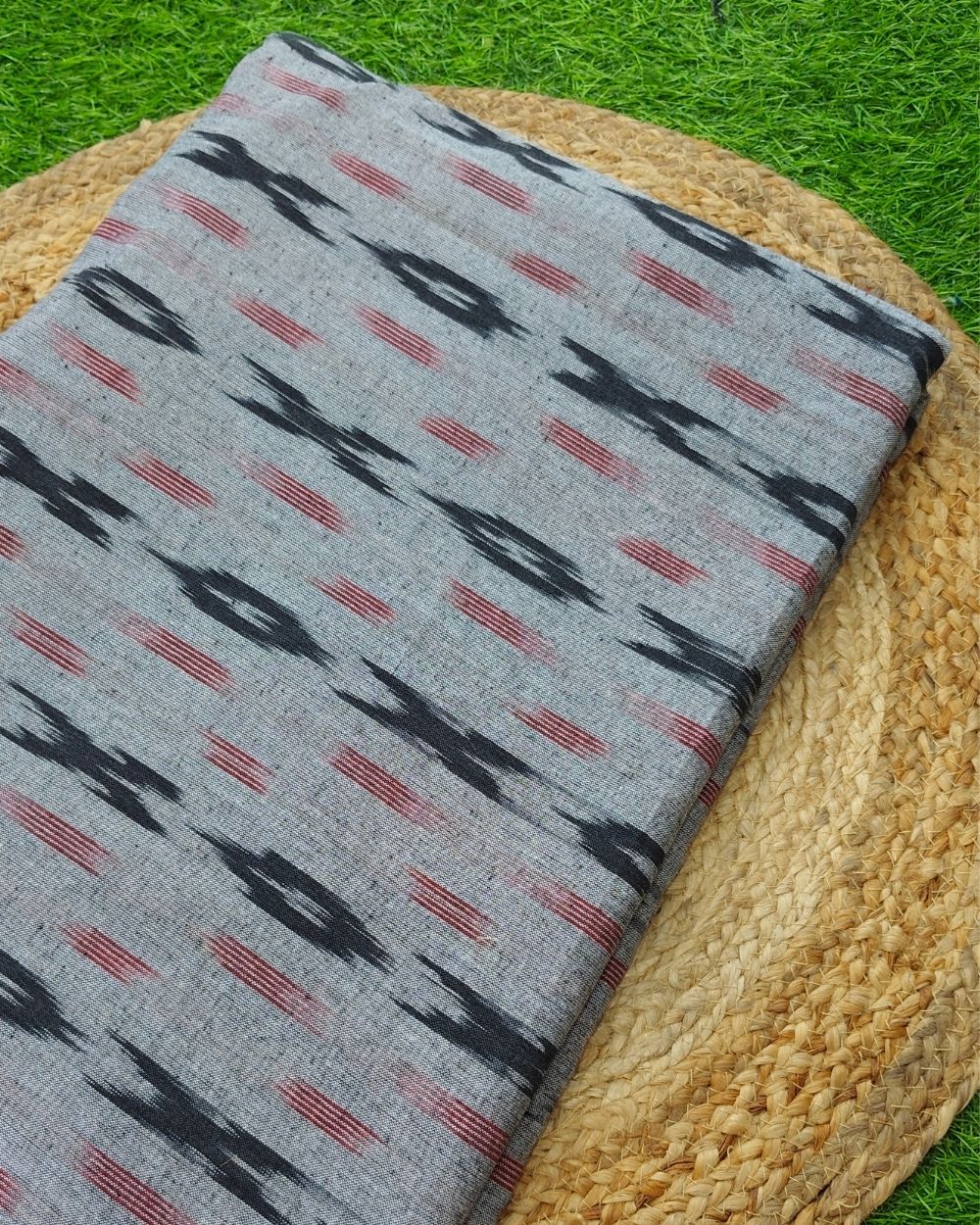 Woven Pure Cotton Ikat Light Grey Colour 42 Inches Width