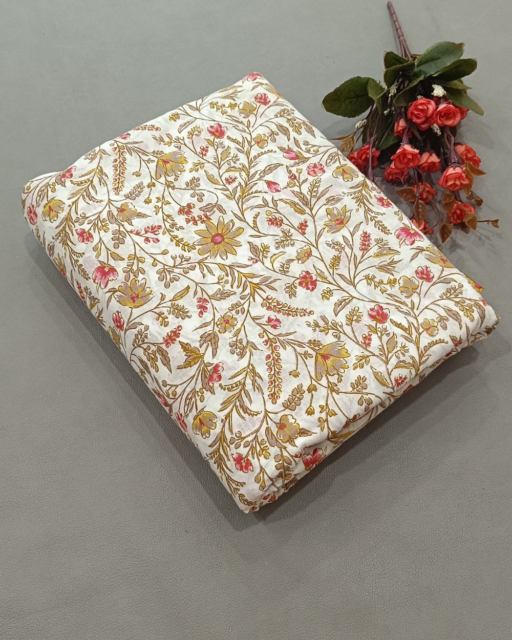 Printed Cambric Cotton Off White 42 Inches Width