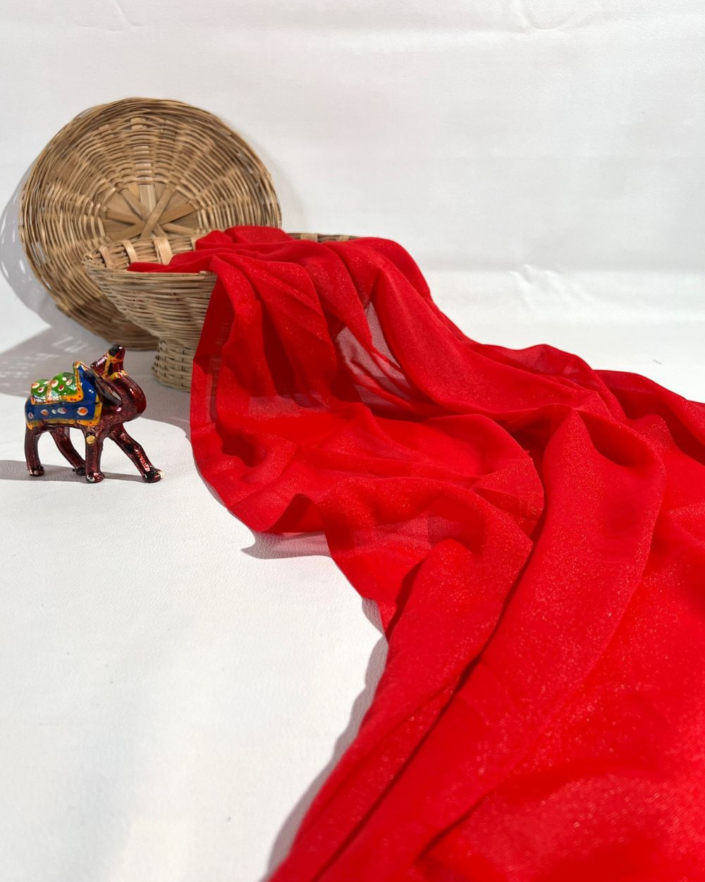 Plain Star Georgette Red Colour 44 Inches Width
