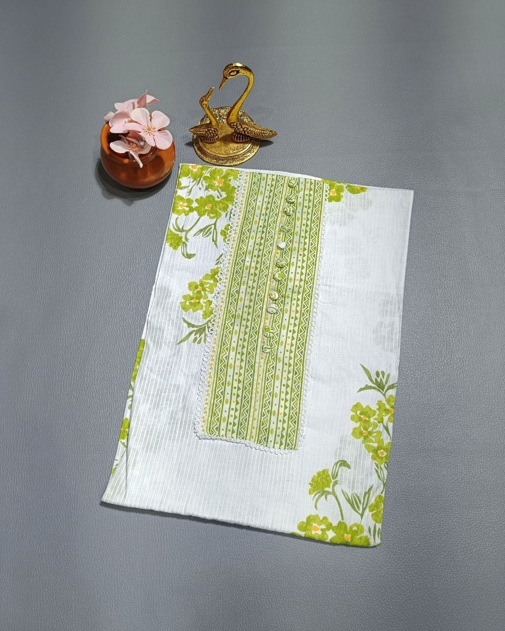 Printed Cotton Unstitched Top Pattern White Colour 44 Inches Width