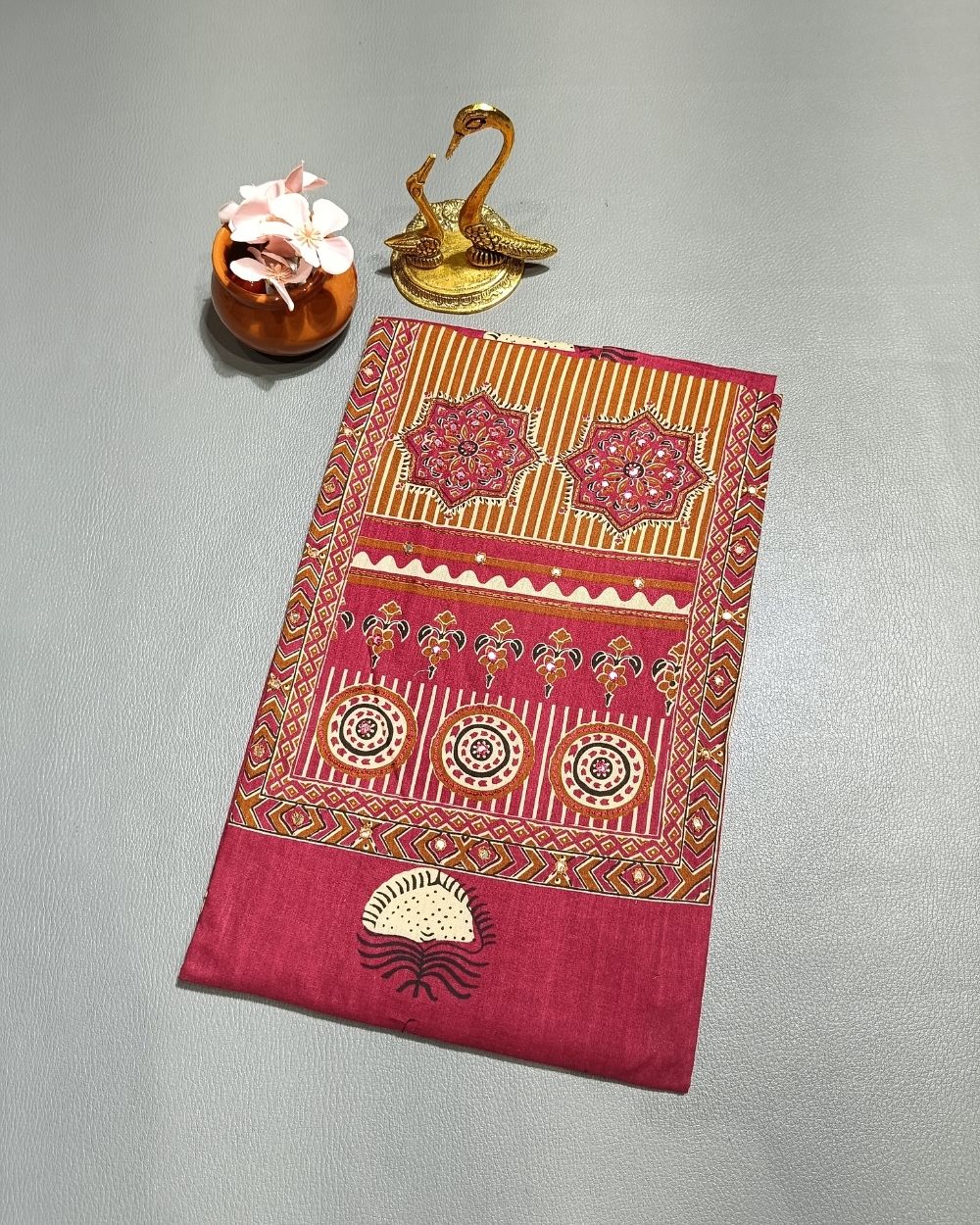 Printed Cotton Unstitched Top Pattern Maroon Colour 44 Inches Width