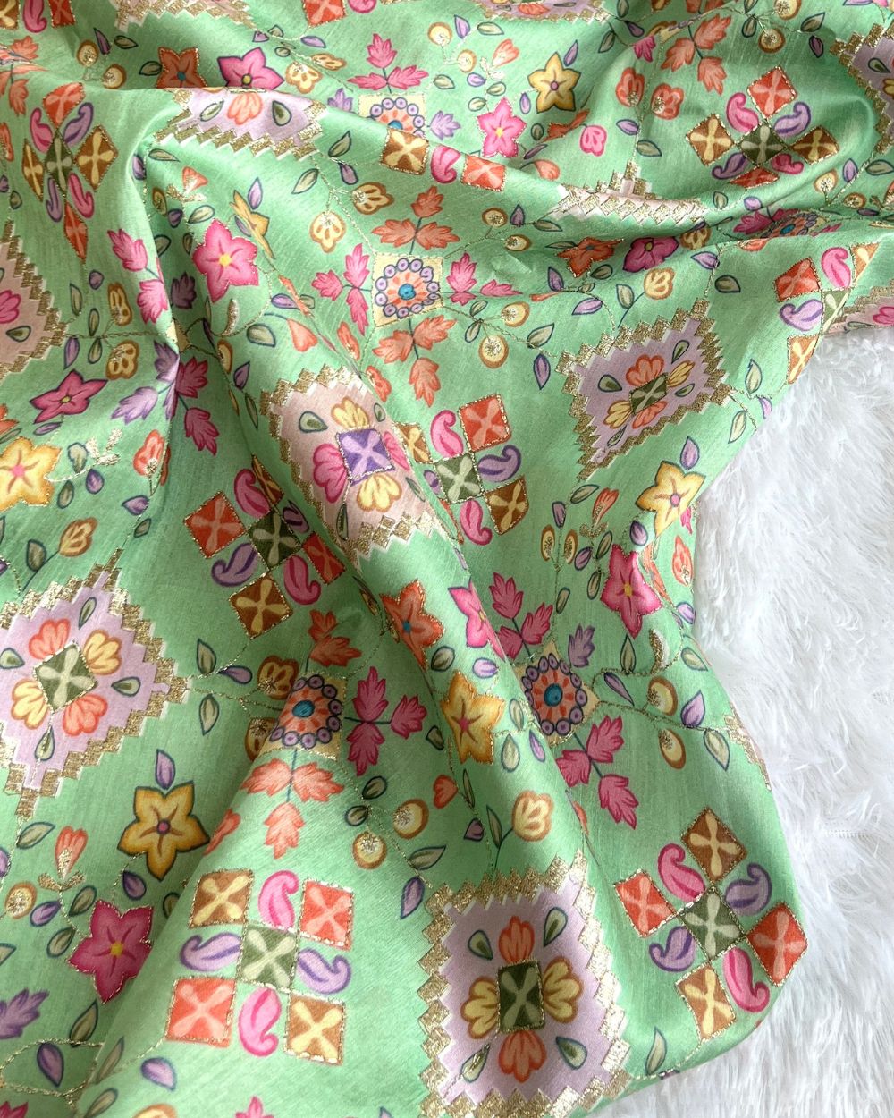 Mulberry Work Pista Colour 44 Inches Width