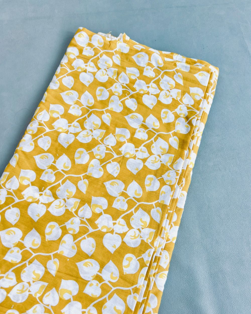 Printed Cotton Yellow Colour 45 Inches Width