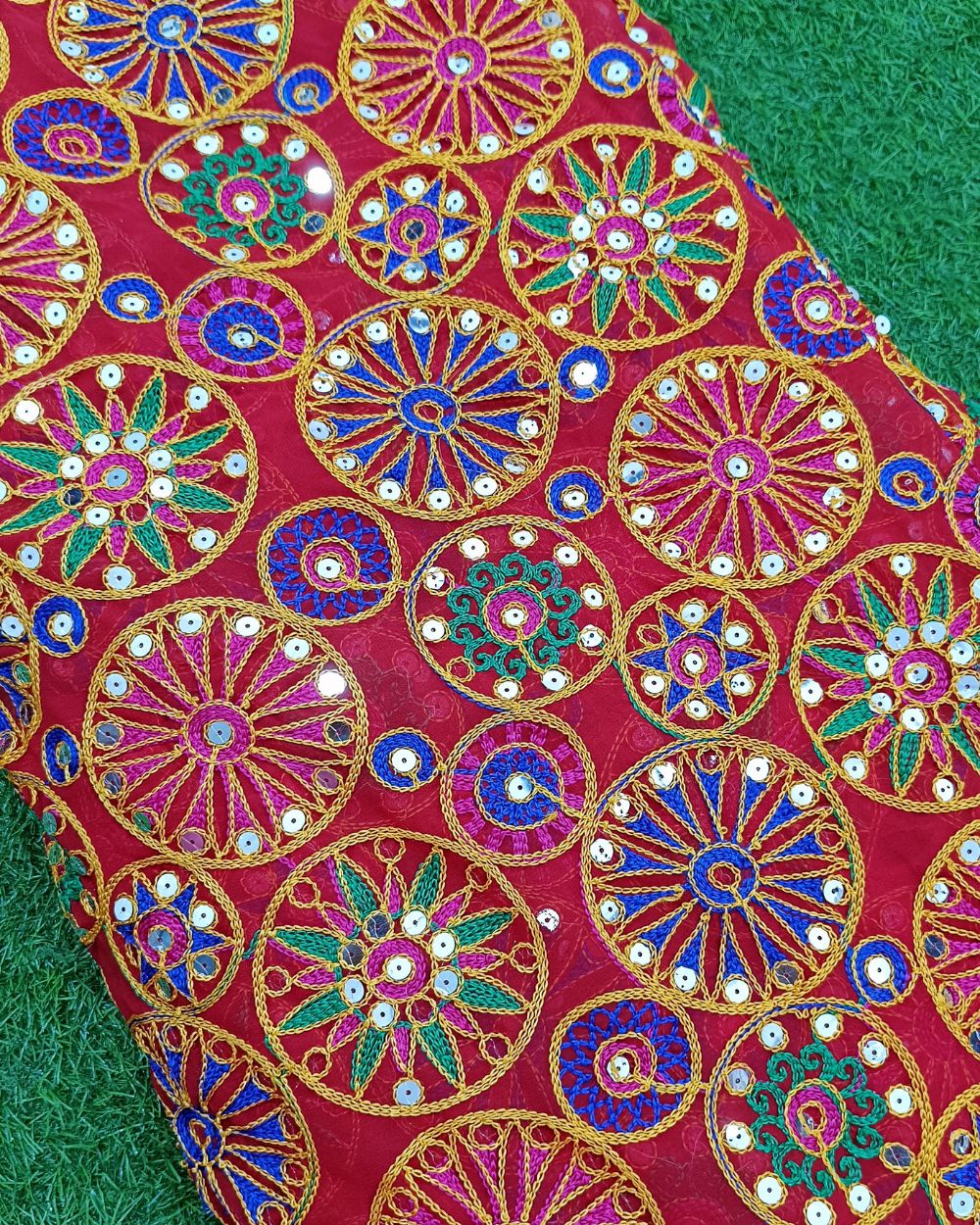 Georgette Gamthi Rajasthani Red (Multicolor) Colour 42 Inches Width