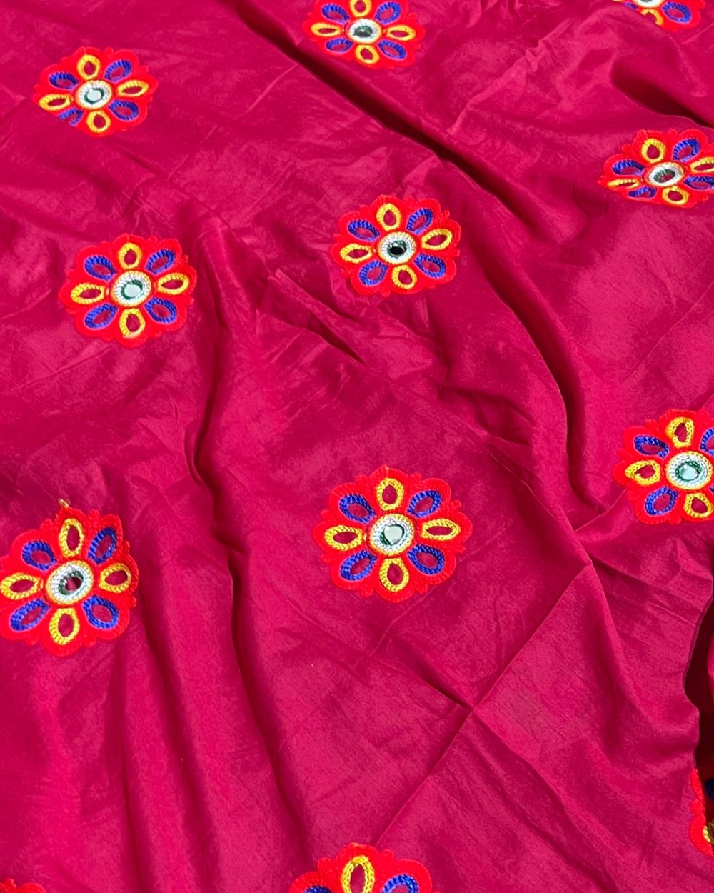Rayon Gamthi(Rajasthani) Work Pinkish Red (Multicolor) 45 Inches Width