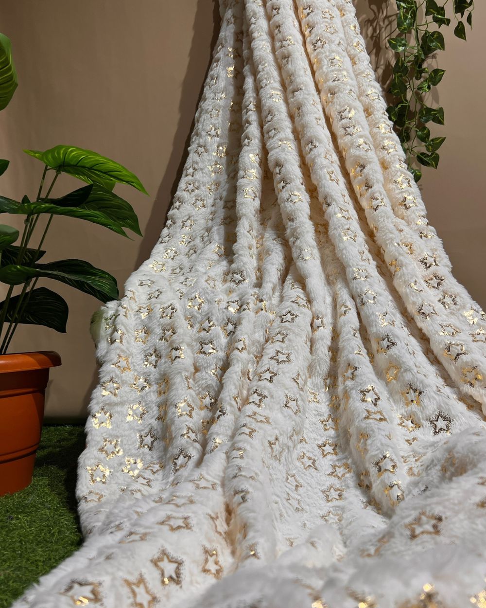 Imported Printed Foil Fur Off White Colour 60 Inches Width