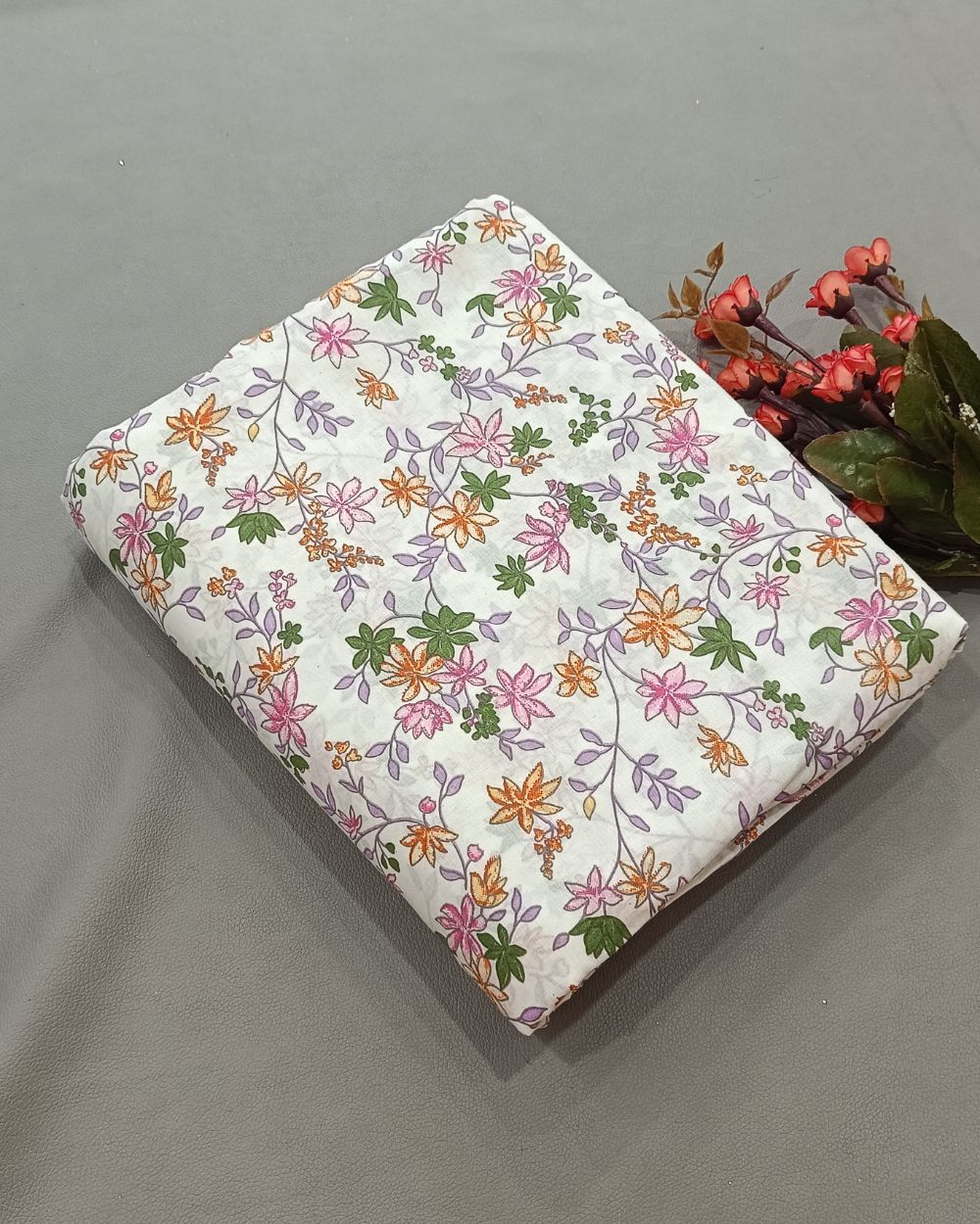 Printed Cambric Cotton Multicolor 42 Inches Width