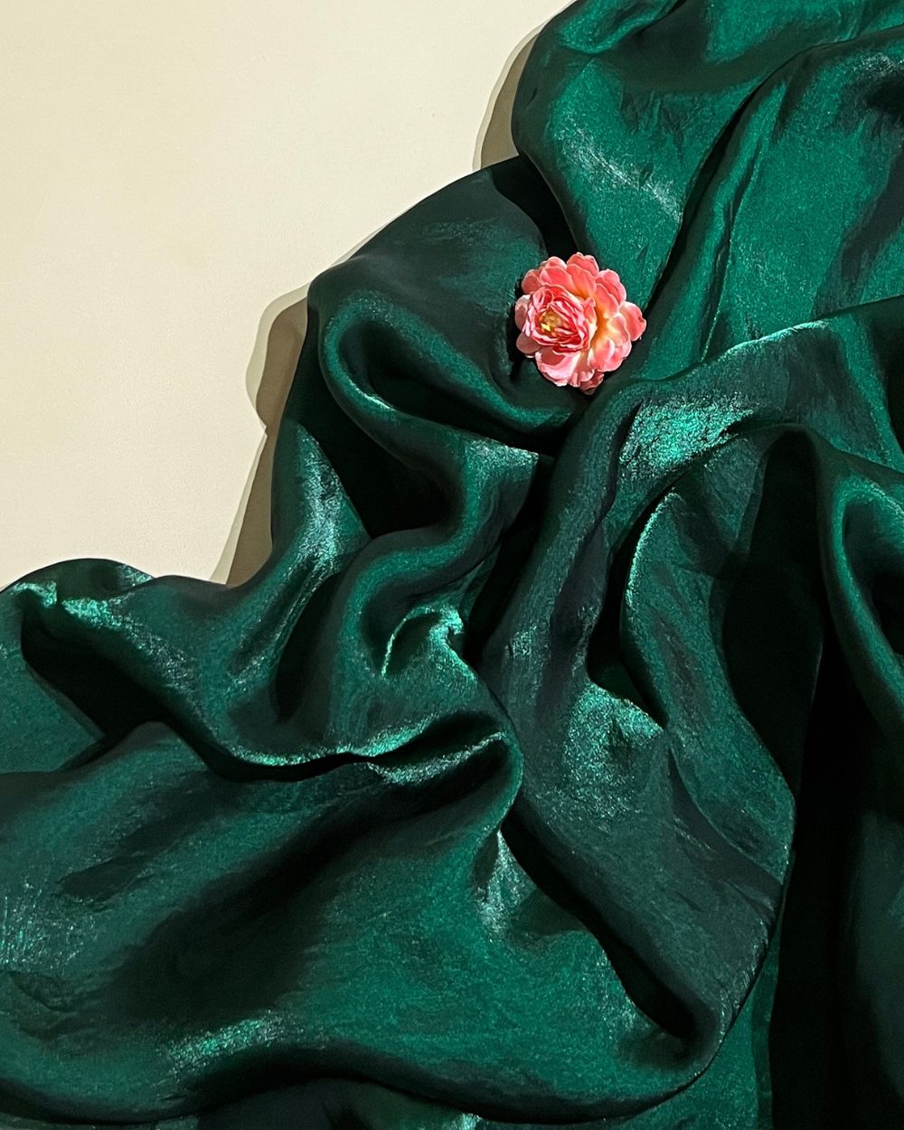 Plain Space Silk (Fendy Satin) Bottle Green Colour 45 Inches Width