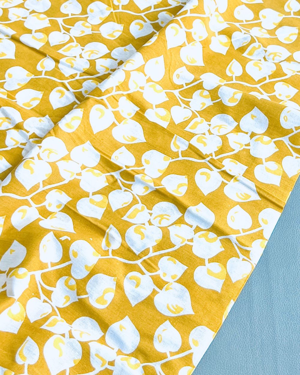 Printed Cotton Yellow Colour 45 Inches Width