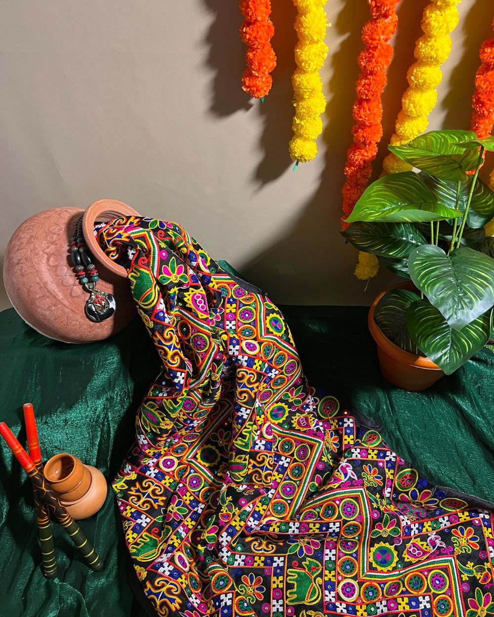 Mulberry Gamthi(Rajasthani) Work Black(Multicolor) 45 Inches Width