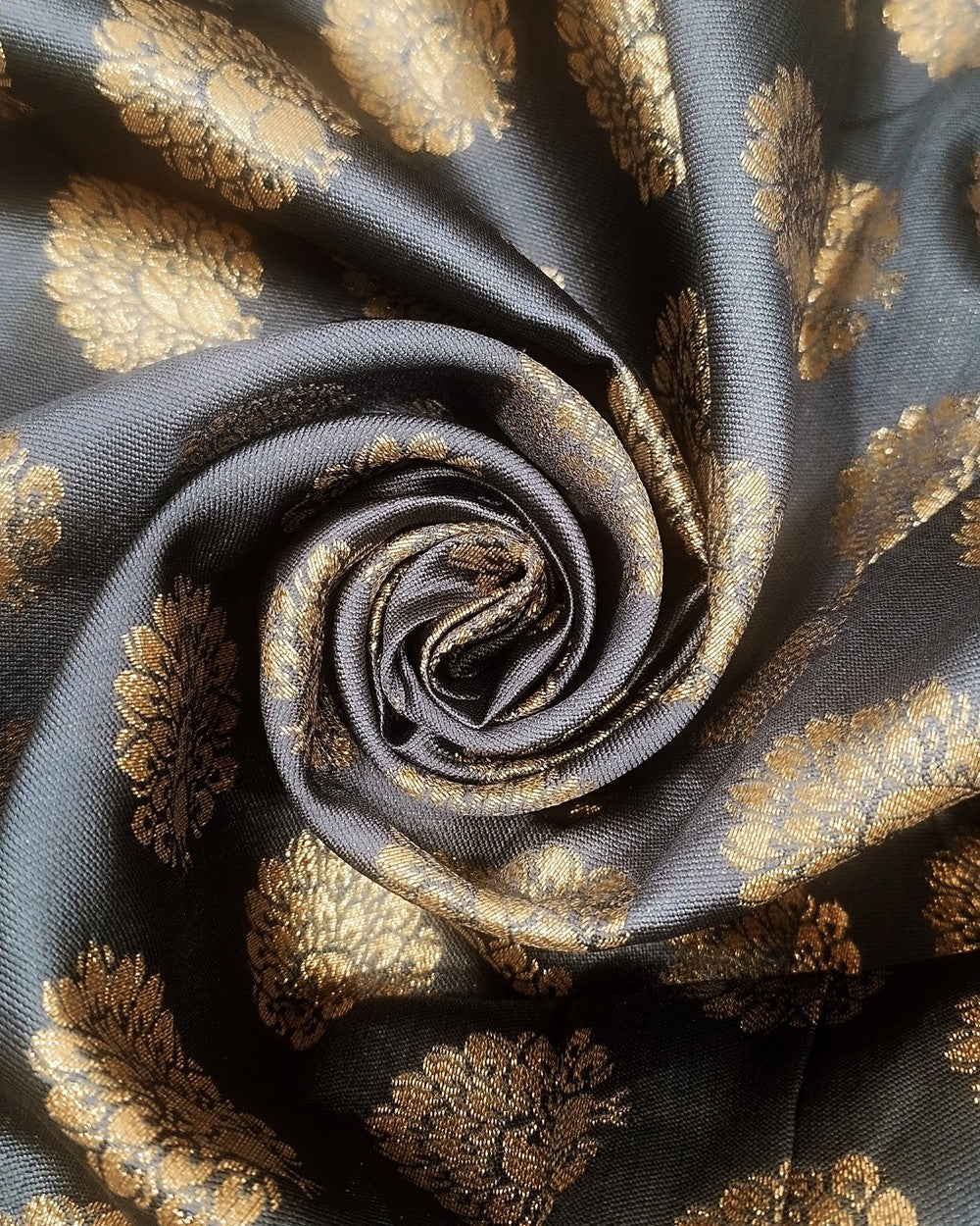 Brocade Dark Grey Colour 46 Inches Width