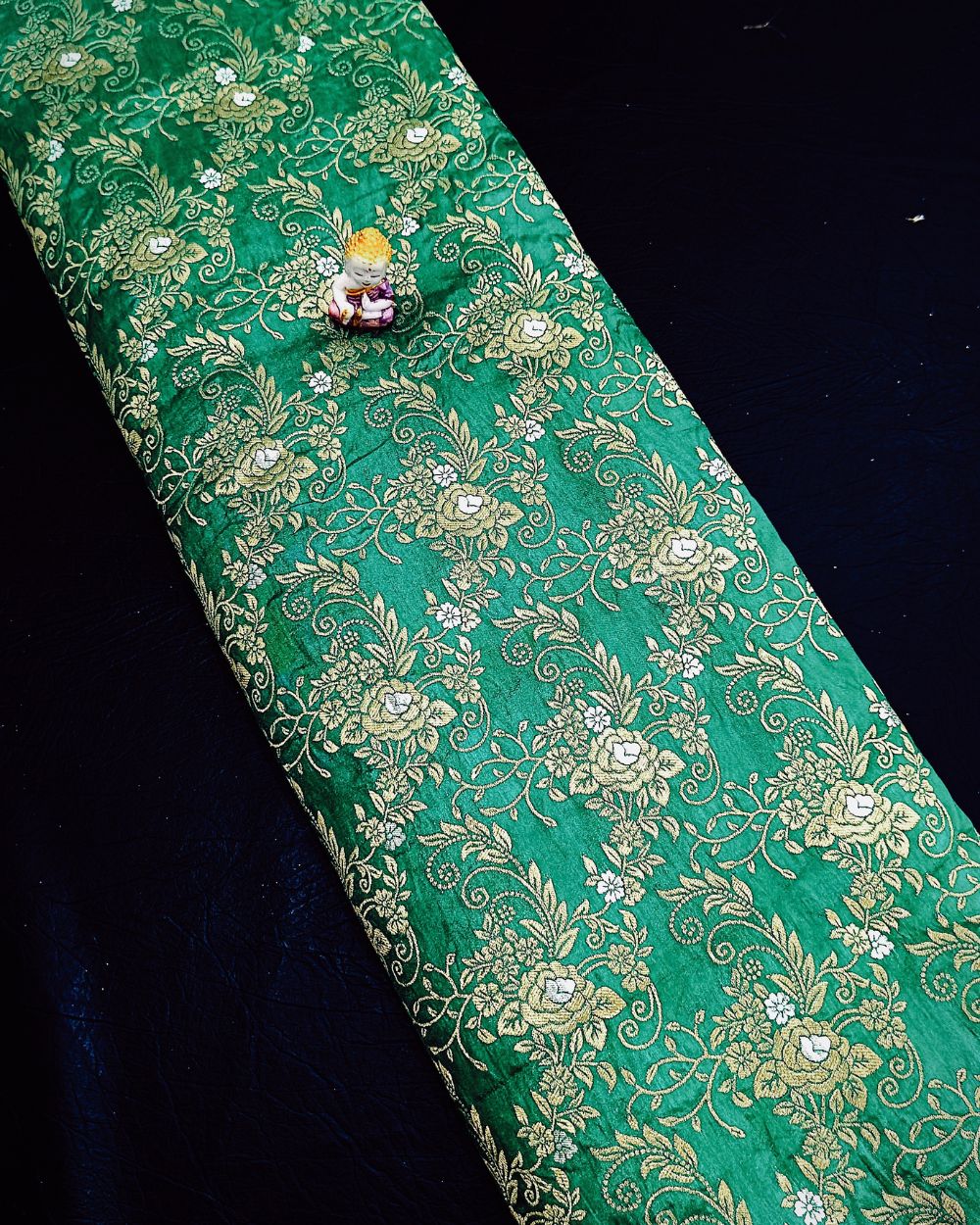 Banarasi Peacock Green Colour 44 Inches Width