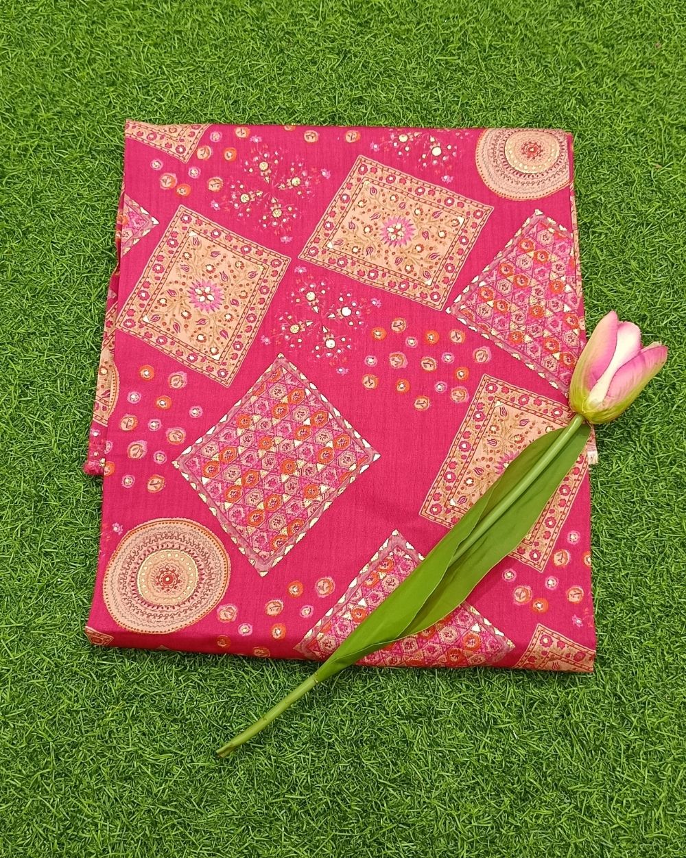 Printed Muslin Unstitched Top (2.50 mtr) & Bottom (2.50 mtr) Set Pink Colour 42 Inches Width