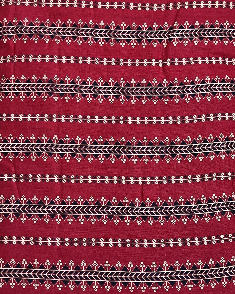 Gujari Print Cotton Red Colour 40 Inches Width