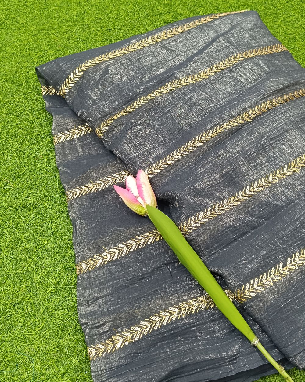 Gold Crush Work Dark Grey Colour 44 Inches Width