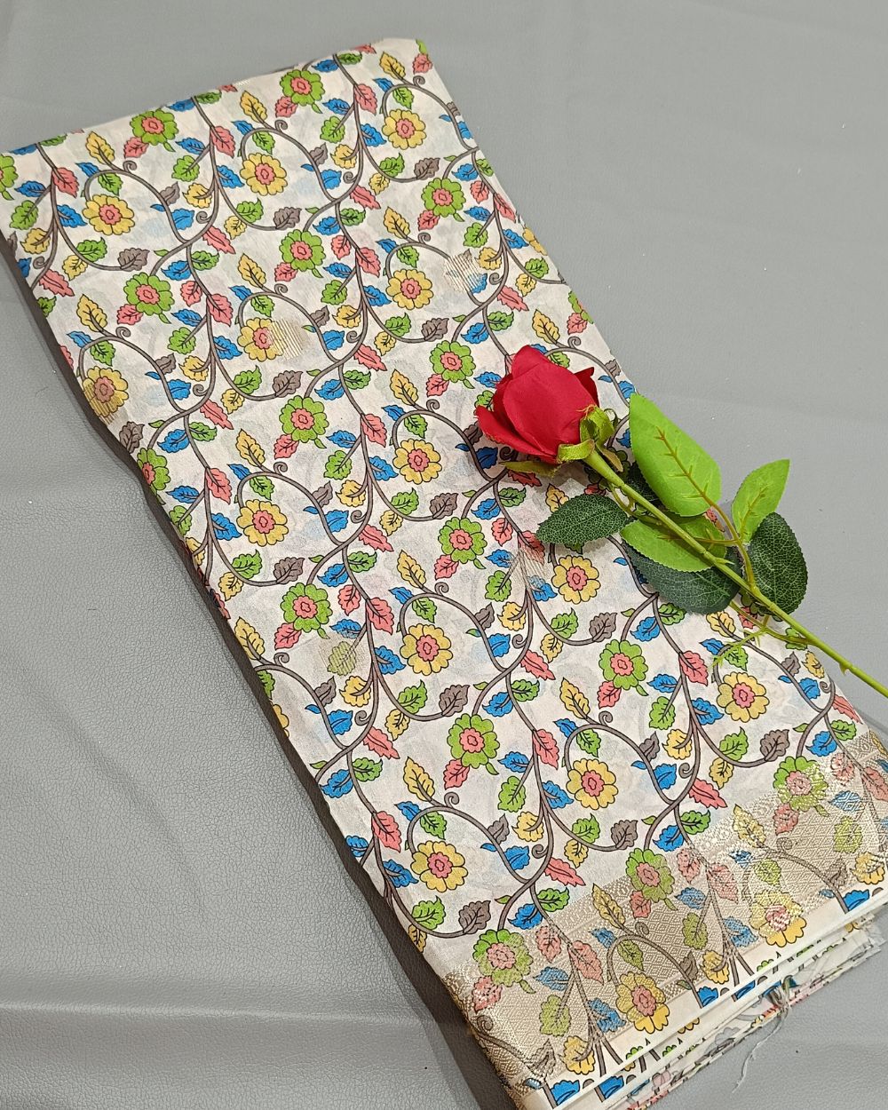 Printed Silk With Border White (Multicolour) 46 Inches Width